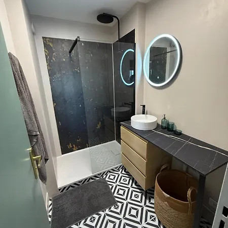 Cote Seine Apartment *